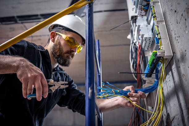 Best Licensed Electrician  in Oceanside, NY